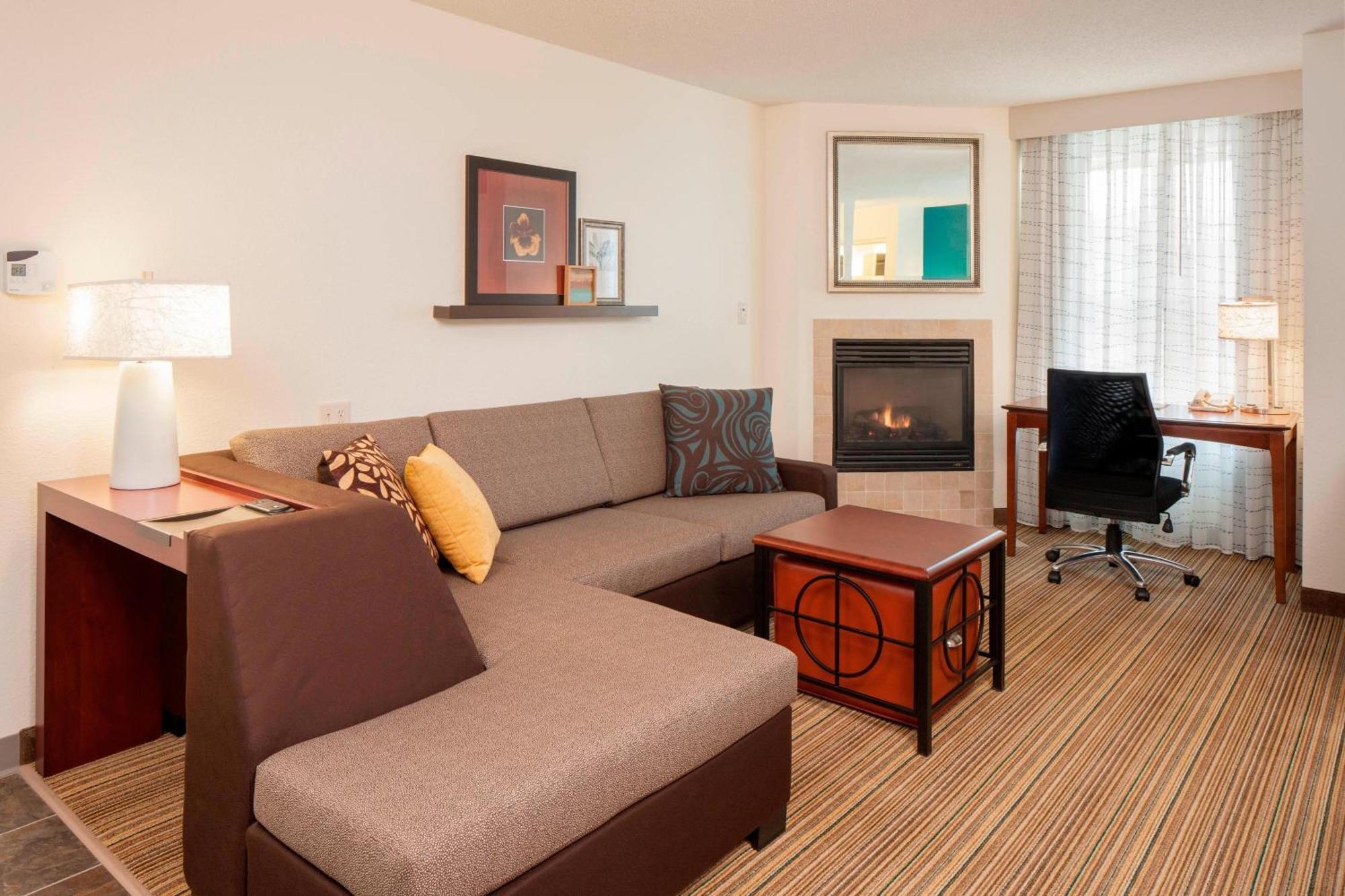 Residence Inn Boston Norwood Exteriör bild